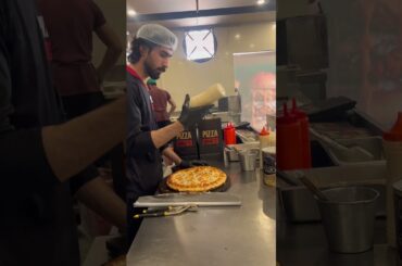 #pizzajohns #pizza #itspizzatime #pizzalover #bbqpizza #food