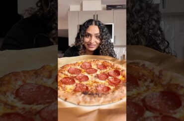 Classic Pepperoni Pizza 🍕 #food #pizza #pepperoni pizza #neopolitan