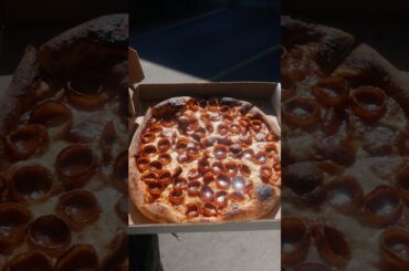 Italian Gastro market in the heart of Niagara #foodie #pizza #sandwich