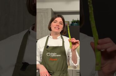 TEMPURA di ASPARAGI con SALSA PICCANTE alle ERBE🌶️🌿 #Shorts