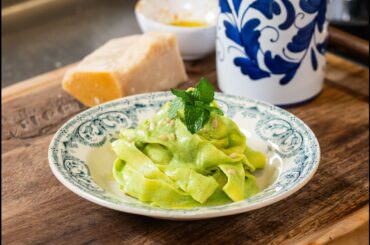 COOKING CREAMY ZUCCHINE PESTO with my DAUGHTER