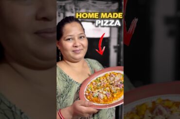 Home made pizza🤤🍕 || घर का pizza 🍕 || #shorts