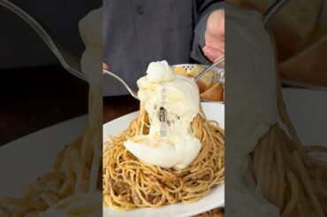 イタリア政府公認のチーズ併設イタリアン