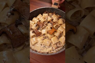 Creamy Mushroom Pasta That Looks Restaurant Worthy