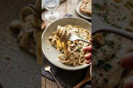 Creamy vegan pasta with cashew sauce!! #food #howtomakewhitesaucepasta #recipe #cooking  #pasta