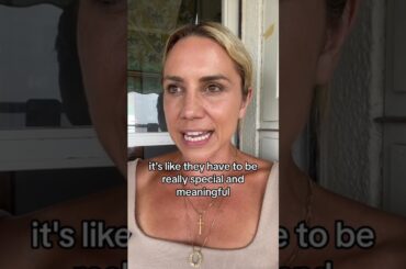 #italy #italian #giftgiving #culture #Shorts #ciaoamberc