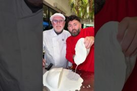 #pizza #pizzalover #pizzarecipe #italy #italianfood #napolita #napoli #yummy #buono #foodie #chef