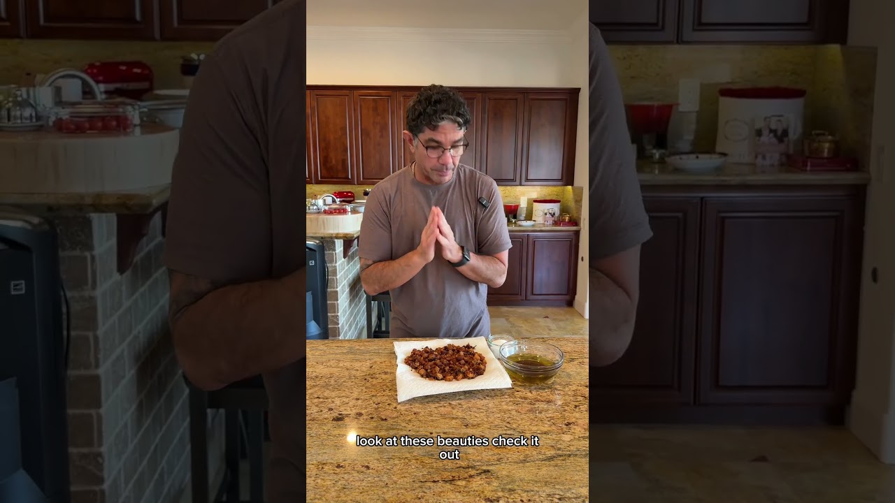 This is what Italians do with scraps! 😋 This is what Italians do with scraps! 😋