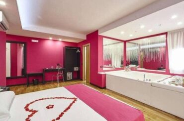 Sweet Central Hotel, Caserta, Italy | Holidays In Italy