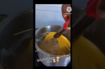 #spaghetti🍝 #pasta #boiling &#cooking🧑‍🍳#italian #style #aglioolio flavour