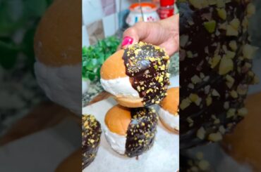 Soft & Creamy Italian Cream Buns😋 | Maritozzi Recipe #shorts #food #youtubeshorts #trending#viral#yt