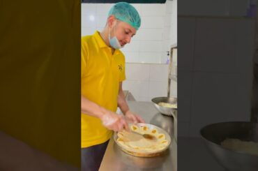 Street food special pizza 🍕 #pizza #shortvideos #pizzalover #food #shorts