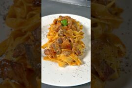 Tagliatelle s houbami a guanciale #pasta #italskakuchyne #recept #cooking