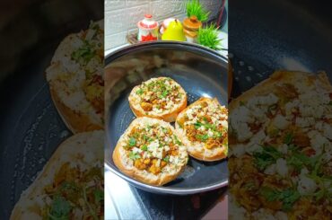 Creamy Chicken Alfredo Bites #viral @magicandmasala #chicken