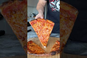 I've been experimenting with the New York Style Pizza dough recipe. Love it so far! 🍕🗽#shorts #nyc