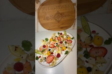 • Carpaccio de Crevettes, Jardin Fruité, Voile de Citron et Concombre #cuisine #food #recette