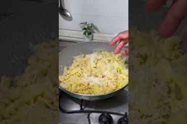 #pasta #cucinelli #cucinafacile #food #italiancuisine #cooking #pastatime #pastadishes #recipe