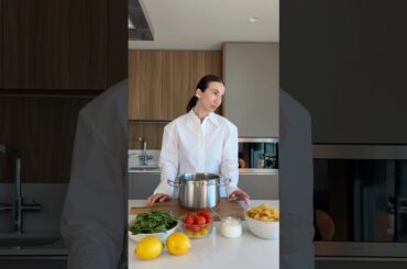 crispy pasta salad🤤 #easyrecipe #food #outfitcheck #cooking #recipe