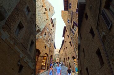 Most Amazing Places In The World Is This The Most Beautiful City In Italy Unique Italian Vacation