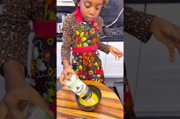 Alfredo bread #goviral #fypシ #cooking #food #foodie #breakfast