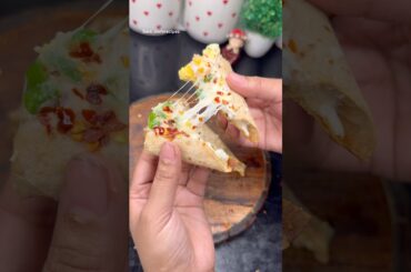 Paneer Roti Egg Pizza Recipe | High Protein 5 Min Pizza #rotipizza