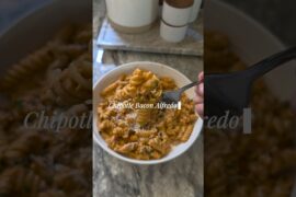 Chipotle Bacon Alfredo Pasta #pasta #chipotle #food #recipe #cooking #bacon #shorts #shortsfood
