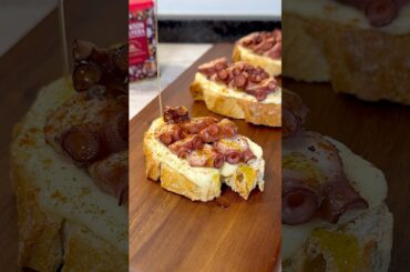 Tosta de pulpo y queso fundido con @DiaEsp 🐙🧀 #recetas #youtubeshorts