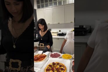 #family #cooking #pizza #shorts #keşfet