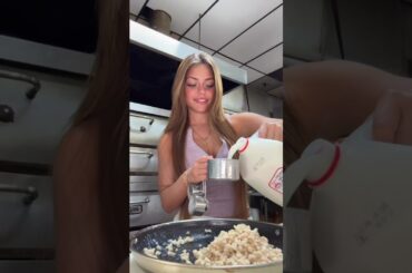 Grain pie #jersey #molinaris #pizza #shorts #italian