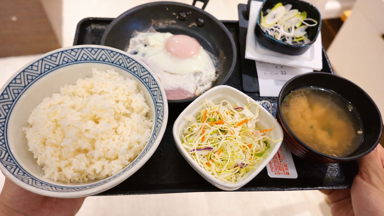 The Breakfast of Japanease Salaryman The Breakfast of Japanease Salaryman