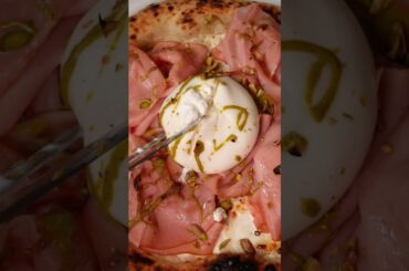 Sourdough Pizza with Mortadella, Burrata & Pistachio 🍕