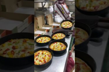 Itni Mehnat Se Pizza🍕Banaya,😱🥵#viral #shorts #pizza #youtubeshorts #food #minivlog #ytshorts