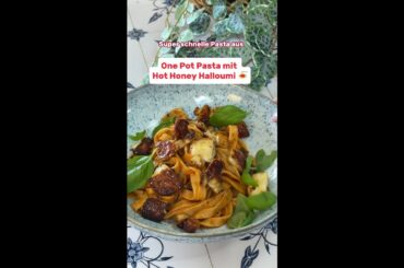 One Pot Pasta mit Hot Honey Halloumi! 😋😋  #justspices #kochen #pasta #easyrecipes