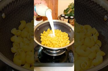 Viral Cheesy Pasta Recipe #pasta #cheesypasta #shorts #trending #viralvideo