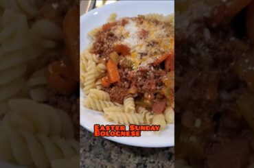#shorts #food #foodie #italianfood #bolognese #homemade #easter #dinner #pasta #pastarecipe #yummy