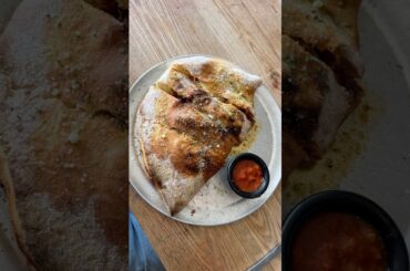 Calzone #food #cooking #pizza #calzone#italian #italy #cooking #highrawvegandiet #foodie #healthy