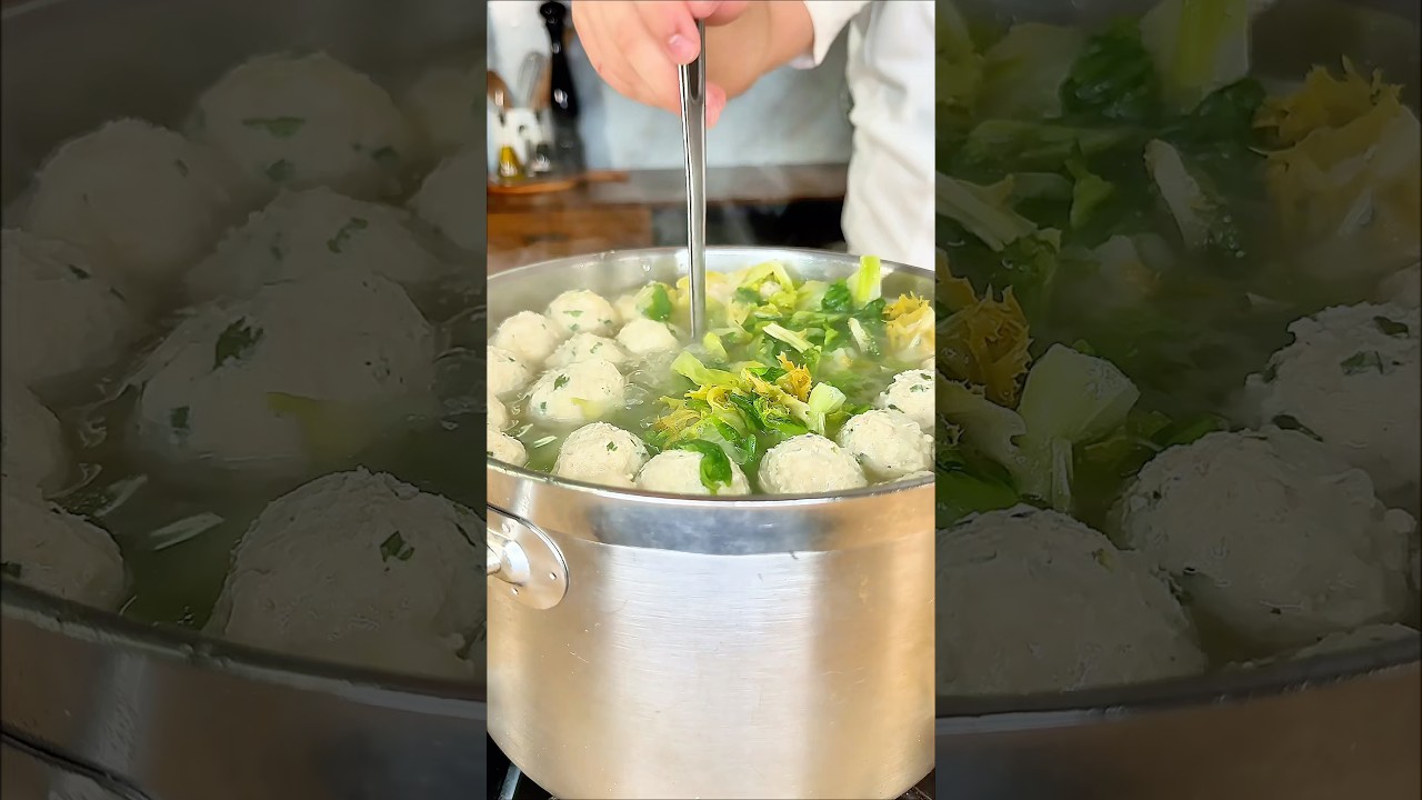 Italian Chicken Meatball Soup | Easy Comfort Food Recipe 🇮🇹 Italian Chicken Meatball Soup | Easy Comfort Food Recipe 🇮🇹