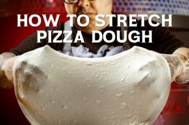 How to Stretch Pizza Dough Like a New York Pizziolo