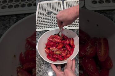 Sundried Tomatoes #recipe #homemade #tomato #sundriedtomatoes