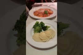 If you’re ever in New York City, La Masseria is MUST try 🥂✨🍝 #newyorkcityeats #foodreview