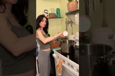 Warning: This will ruin all your other pasta recipes. #pastarecipe #fyp #quickrecipe #easydinner