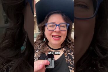 Have you had a solo dining experience in Italy? What was yours like? #vinitaly