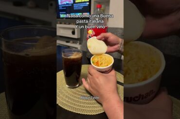 Nada como una buena pasta italiana y un buen vino 🤵🏾‍♂️