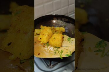इटली फ्राई | #cookwithpoojazz09 #trending #foodshorts #cooking #viralvideo #idlifry #viralfood