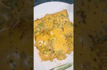 Homemade bread pizza😋 #mummykiduniya21 #recipe #cookingvideo