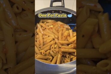 One-pot Pasta🥣 #shortsfeed #food #reels #trending #recipe #ytshorts #youtubeshorts #viral #pasta #yt