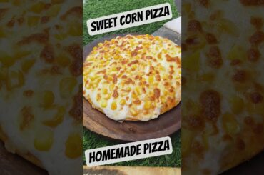 Ghar per banai pizza 👌🤫#shorts #trending #ytshorts #food #foodie #viralvideo #viralshort #pizza