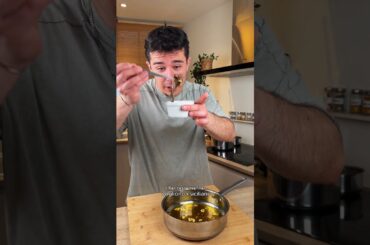 SPAGHETTI CARRETTIERA (a modo mio): un primo piatto veloce, semplice e goloso! #primipiatti #pasta