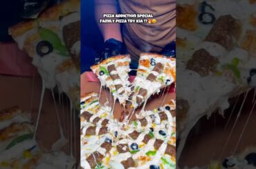 Economical Kabab Pizza in Addiction Pizza #food #foodie #streetfood #foodlover #pizza