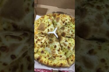 Makan pizza dulu guys 🍕 #pizza #food #italy #trending #viral